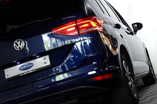 Volkswagen Touran Volkswagen Touran 1.5 TSI DSG Highline 7p 1eEIG! ACC CARPLAY DAB CAMERA '19 - afbeelding nr 24