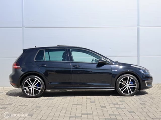 Volkswagen Golf Volkswagen Golf 1.4 TSI GTE Massage Camera LED Pano Leer PDC! - afbeelding nr 11