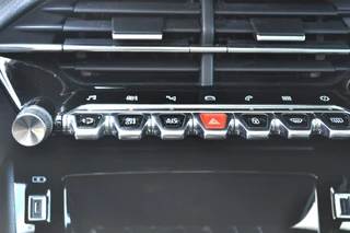 Peugeot 208 - afbeelding nr 18