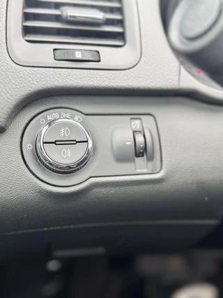 Opel Insignia Opel Insignia 1.4 T Business Executive|CARPLAY|CAMERA|PANO - afbeelding nr 27