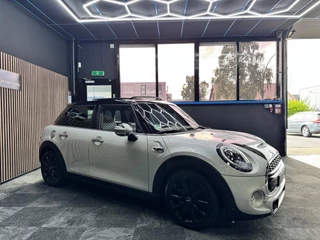 MINI Cooper S Mini Mini 2.0 Cooper S Chili Serious Business John Works pakket 1e Eig pano headup navi leder Voll opties - afbeelding nr 5
