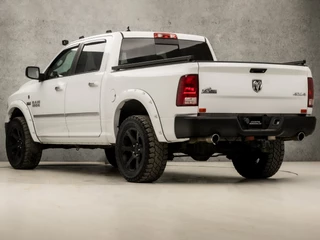 Dodge Ram 1500 402Pk Automaat (NAVIGATIE, CLIMATE, STUUR/STOELVERWARMING, CAMERA, LEDEREN SPORTSTOELEN, GETINT GLAS, TREKHAAK, CRUISE, BLUETOOTH, NIEUWSTAAT) - afbeelding nr 3