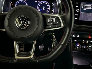 Volkswagen T-Roc Volkswagen T-Roc 1.5 TSI Sport R-Line Pano CarPlay ACC NAP - afbeelding nr 26
