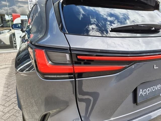 Lexus NX Lexus NX 450h+ AWD Executive Line | Tri-Led | Navi | Head-Up Display | - afbeelding nr 39