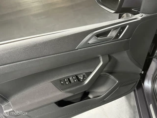 Volkswagen Taigo Volkswagen Taigo 1.0 TSI R-Line Business | CARPLAY | CRUISE - afbeelding nr 50