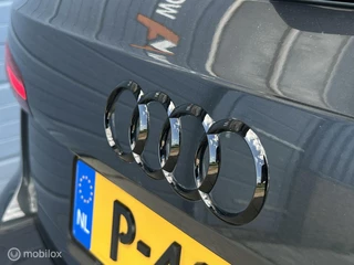 Audi A4 Audi A4 Avant 40 TFSI Sport S line black edition / PANORAMA / VIRTUAL COCKPIT / TREKHAAK! - afbeelding nr 43