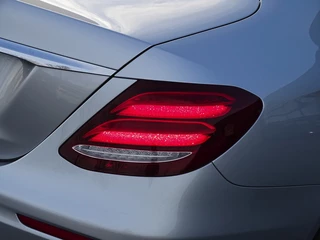 Mercedes-Benz E-Klasse Mercedes-Benz E-Klasse 220 d Prestige Plus / AMG pakket / 2016 / LED *NAP* - afbeelding nr 45