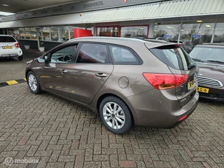 Kia cee'd Kia cee'd Sportswagon 1.6 GDI First Edition - afbeelding nr 3