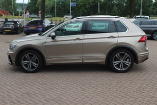 Volkswagen Tiguan Volkswagen Tiguan 1.4 TSI ACT Highline Bus. R-Line / Trekhaak / Panoramadak / 360Camera / 19'' / Virtual Cockpit / Apple CarPlay / DAB / Stoelverwarming / ACC - afbeelding nr 7