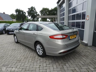 Ford Mondeo Ford Mondeo 1.5 Titanium , panoramadak - afbeelding nr 3