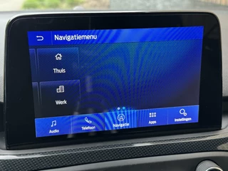 Ford Focus Ford Focus Wagon 1.0 EcoBoost Hybrid ST Line | Navigatiesysteem | Stoelverwarming | Stuurverwarming | LED verlichting | Apple CarPlay | Achteruitrijcamera | Inparkeerhulp | Parkeersensoren voor en achter - afbeelding nr 13