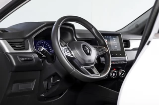 Renault Captur Renault Captur 1.3 TCe 140 PK Intens - Automaat | Cruise | PDC | 360 Camera | App. Connect | ECC | Multi-Sense | LM 18