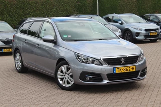 Peugeot 308 Peugeot 308 SW 1.2 PureTech Blue Lease Exe. / NIEUWSTAAT! / Panoramadak / Navigatie / Parkeerhulp V+A / 16'' / DAB / Cruise Control - afbeelding nr 35