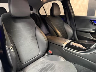 Mercedes-Benz C-Klasse Mercedes-Benz C-klasse 180 AMG Line | Sfeerverlichting | Stoelverwarming | Camera | Cruise control - afbeelding nr 10