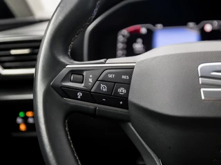 SEAT Leon (DIGITAL COCKPIT, APPLE CARPLAY, GROOT NAVI, CAMERA, GETINT GLAS, ADAPTIVE CRUISE, SPORTSTOELEN, LED KOPLAMPEN, LANE ASSIST, NIEUWSTAAT) - afbeelding nr 18