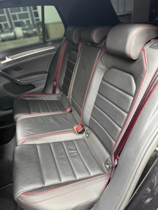Volkswagen Golf Volkswagen Golf 2.0 TSI GTI TCR|PANO|AKRA|DYNAUDIO|MEMORY|BEARLOCK - afbeelding nr 34
