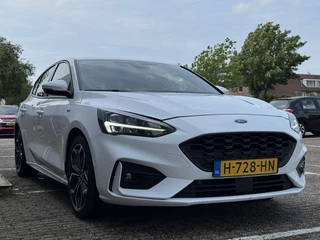 Ford Focus Ford Focus Automaat 1.5 EcoB. ST L. Bns - afbeelding nr 6