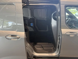 Ford Transit Courier Ford E-Transit Courier Limited 44 kWh 136pk | Ford Voorraad | Driver Assistance Pack | Laadvloerbescherming | Trekhaak | LED Laadruimteverlichting - afbeelding nr 13