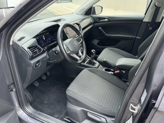 Volkswagen T-Cross Volkswagen T-Cross 1.0 TSI Go Camera | Carplay | Nette auto! - afbeelding nr 3