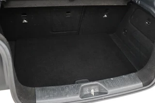 Mercedes-Benz A-Klasse Mercedes-Benz A-klasse 180d Lease Edition | Panoramadak | Carplay |  Navigatie | Cruise control | Airco | Bluetooth | Sportstoelen | Half leder - afbeelding nr 15