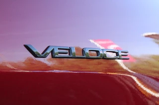 Alfa Romeo Giulia Alfa Romeo Giulia 2.0 T 280PK GME AWD VELOCE | ROSSO ETNA | HARMAN KARDON PREMIUM AUDIO | RIJASSISTENPAKKET | DODEHOEK DETECTIE | ELEKTRISCH BEDIENBARE VOORSTOELEN MET GEHEUGEN FUNCTIE | LEDEREN BEKLEDING | FULL LED KOPLAMPEN | NAVIGATIE | APPLE CARPLAY/ANDROID AUTO | PARKEERSENSOREN VOOR EN ACHTER | 19