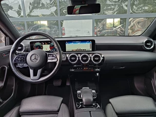 Mercedes-Benz A-Klasse Mercedes-Benz A-Klasse 200 Business Solution Plus Upgrade | Wide Screen | Navi | Stoelverw. | LED/Xenon | Camera | - afbeelding nr 18