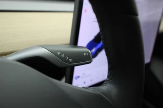 Tesla Model 3 - afbeelding nr 16