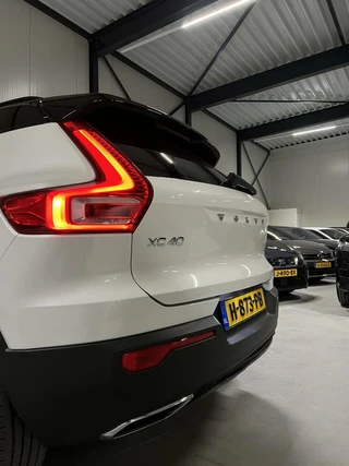 Volvo XC40 Volvo XC40 1.5 T5 Twin Engine R-Design Pano Carplay ACC NAP - afbeelding nr 45