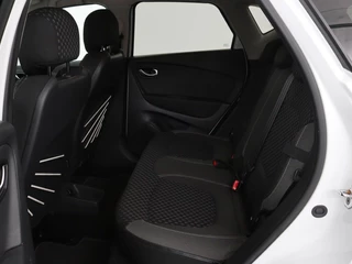 Renault Captur Renault Captur 1.2 TCe Intens | Automaat | Full LED | Navigatie |  Keyless | Camera | Climate control | Android Auto | Parkeerhulp | Cruise control - afbeelding nr 6
