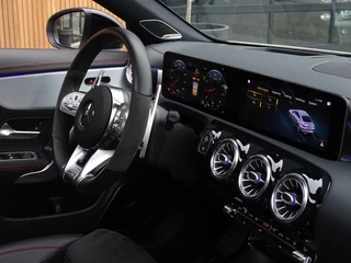 Mercedes-Benz CLA Mercedes-Benz CLA 220 4-Matic Premium Plus / 45 AMG ed 1. / LED - afbeelding nr 17