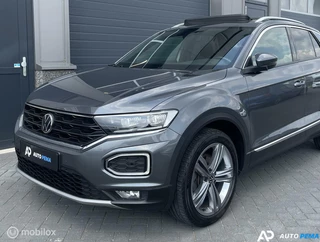 Volkswagen T-Roc Volkswagen T-Roc 1.5 TSI DSG Sport 150PK/PANO/VIRTU - afbeelding nr 2