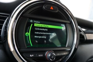 MINI Cooper MINI Cooper Mini 1.5 Pepper | NL AUTO | HUD | Sportinterieur (leer/ stof/ stoelverwarming) | Apple Carplay | Sfeerverlichting | 17inch | LED pakket | Keyless GO/ ENTRY | DUAL ZONE CLIMATE | Bonnet Stripes | Zwart dak | Front- achterspoiler - afbeelding nr 24