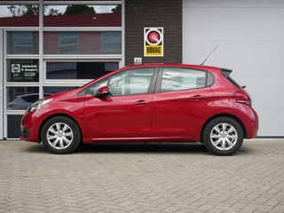 Peugeot 208 Peugeot 208 1.2 PureTech Blue Lion NL Auto| 2e Eigenaar| Navi+BT - afbeelding nr 2
