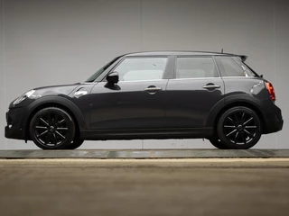 MINI Cooper S Mini 2.0 Sport (PANORAMADAK,NAVI,HARMAN/KARDON,PDC,LED,STOELVERWARMING,DAB,SPORTSTOELEN,LM VELGEN,NETTE STAAT)
