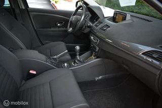 Renault Mégane Estate Renault Megane Estate 1.2 TCe Limited 2016|Clima|Cruise|Navi - afbeelding nr 3
