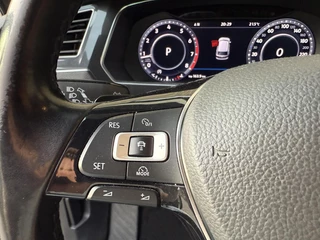 Volkswagen Tiguan Volkswagen Tiguan 1.4 TSI ACT R-Line, Wegkl.Trekhaak, CAMERA, ACC - afbeelding nr 30