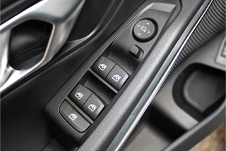 BMW 3 Serie BMW 3 Serie Touring 330i Sport Executive | Sfeer | Sportstoelen - afbeelding nr 11