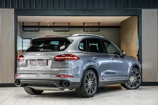 Porsche Cayenne Porsche Cayenne 3.6 V6 S Turbo | Dealer onderhouden l 21'' - afbeelding nr 4