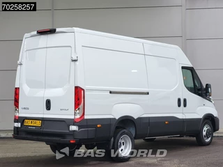Iveco Daily Iveco Daily 35C21 3.0L Automaat 2025 model Dubbellucht L2H2 LED ACC CarPlay Camera Parkeersensoren 12m3 Airco - afbeelding nr 3