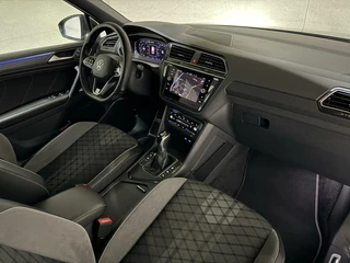 Volkswagen Tiguan Volkswagen Tiguan 1.5 TSI R-Line Black Style Pano H/K NAP - afbeelding nr 20