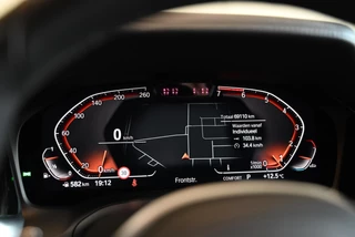 BMW 3 Serie BMW 3-serie 330i M-Sport Individual - Nappaleer - 360 Camera - Adaptive Cruise Control - Stuurverwarming - Keyless Entry - Schuifd - afbeelding nr 49