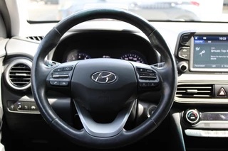 Hyundai Kona Hyundai Kona 1.0T Premium Navi/Leder/Wint/Cam/Pdc/Cool/18