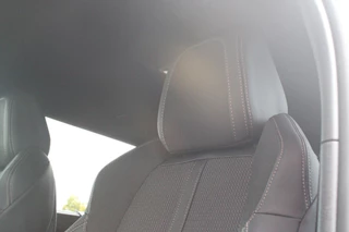Peugeot 5008 Peugeot 5008 1.2 130PK AUTOMAAT GT | NAVIGATIE | APPLE CARPLAY/ANDROID AUTO | ADAPTIVE CRUISE CONTROL | KEYLESS ENTRY/START | FULL LED KOPLAMPEN | 18