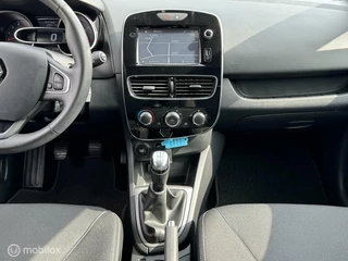 Renault Clio Renault Clio 1.5 dCi Ecoleader Limited|Navi DAB Cruise NAP - afbeelding nr 14