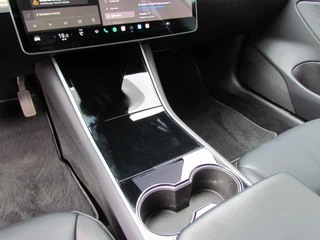 Tesla Model 3 Tesla Model 3 Long Range AWD 75 kWh Full Self-Driving Premium Audio - afbeelding nr 10