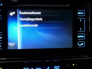 Toyota Auris Toyota Auris 1.8 Hybrid Touring Sports Executive / Pano - afbeelding nr 52