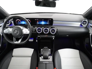 Mercedes-Benz CLA Mercedes-Benz CLA-klasse Shooting Brake 250 e AMG Line  PANO | CAMERA | RIJKLAAR INCL. 12 MND. BOVAGGARANTIE - afbeelding nr 21