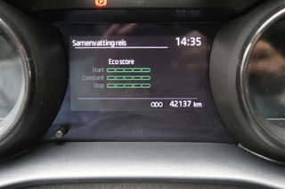 Toyota Yaris Toyota Yaris 1.5 Hybrid Executive Zwart dak Leder bekleding - afbeelding nr 21