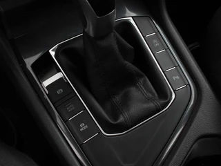 Volkswagen Tiguan Allspace Volkswagen Tiguan Allspace 1.5 TSI DSG7 MOVE DEMO 7-Persoons Trekhaak Navigatie Apple Carplay/Android Auto Camera Parkeersensoren Adaptive Cruise Control  Winterpack Full LED Climate Control - afbeelding nr 20