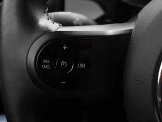 MINI Cooper Mini Mini 1.5 Cooper Essential Trim Climate control Navigatie Cruise control LED Parkeersensoren Apple carplay/ Android Auto Lichtmetalen velgen - afbeelding nr 19